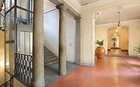 Apt. Salvia Pauline Suites, Palazzo Borghese